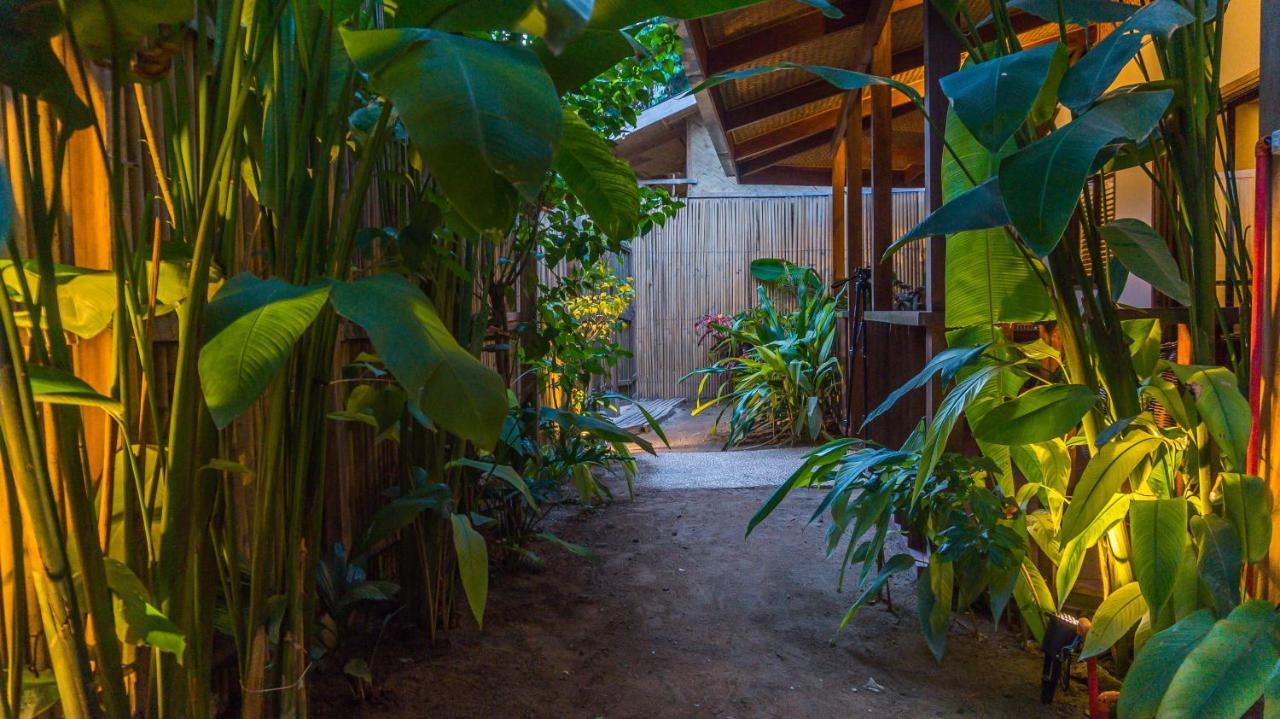 Fisheye The Rooms - Room 2 El Nido Exterior photo